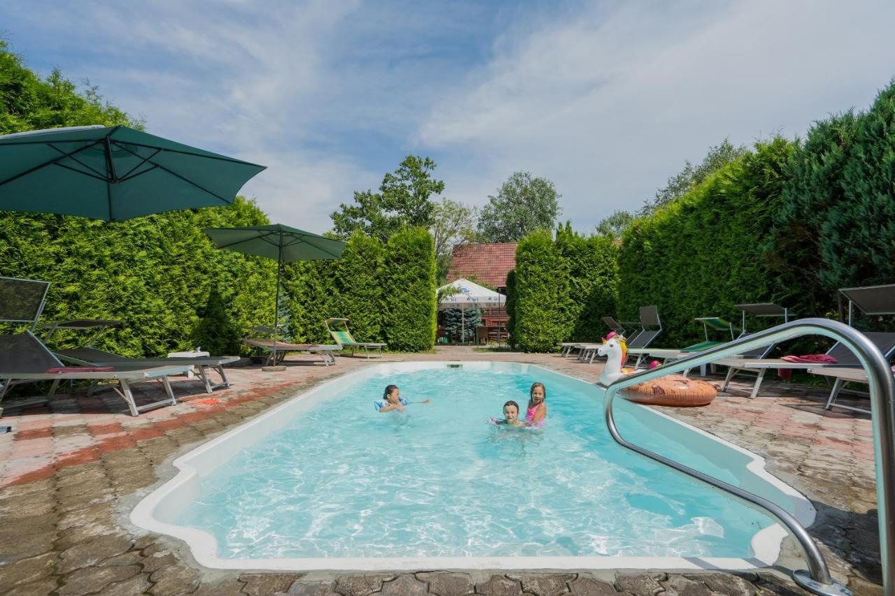 Villa Garden Hotel Solochyn Esterno foto