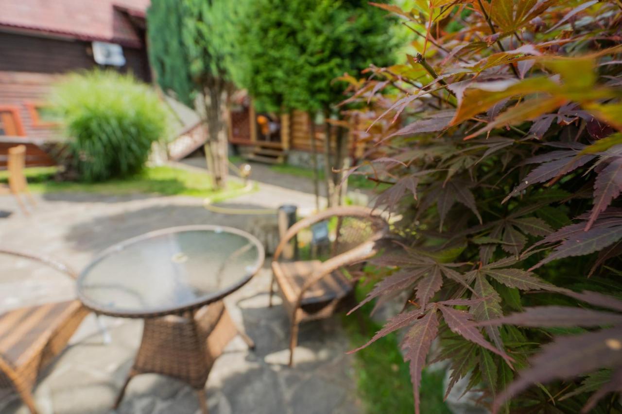 Villa Garden Hotel Solochyn Esterno foto
