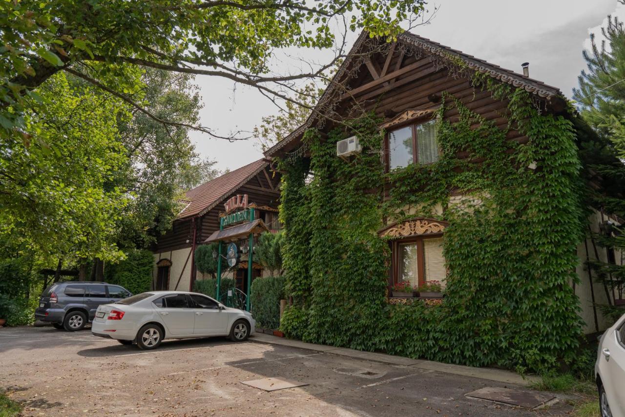 Villa Garden Hotel Solochyn Esterno foto